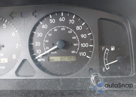 2002 Toyota Corolla Le z USA, uszkodzony, nr VIN 2T1BR12E22C530248